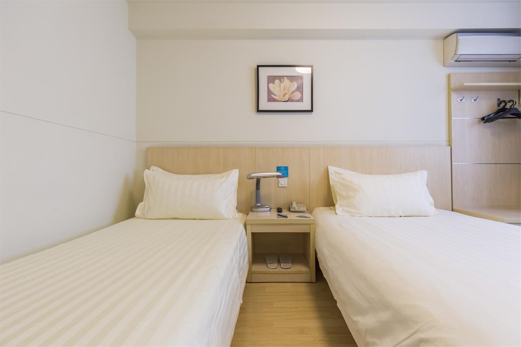 Jinjiang - Jiuxianqiao Hotel